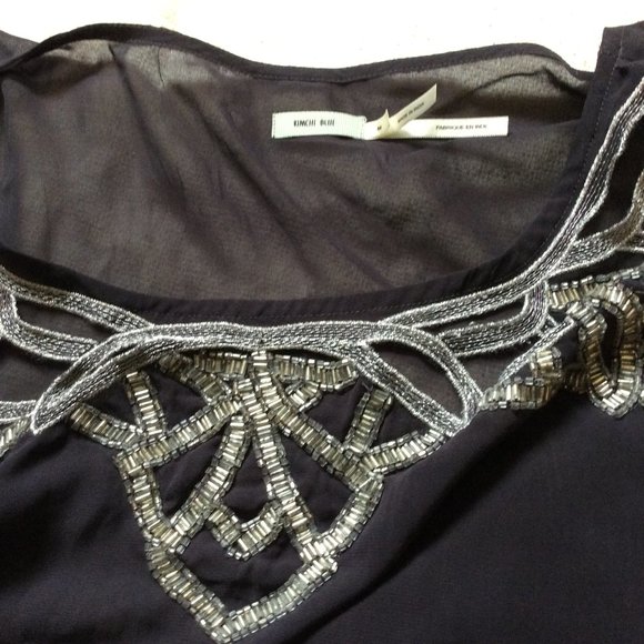 Sparkle-embossed weekend top - Picture 2 of 2